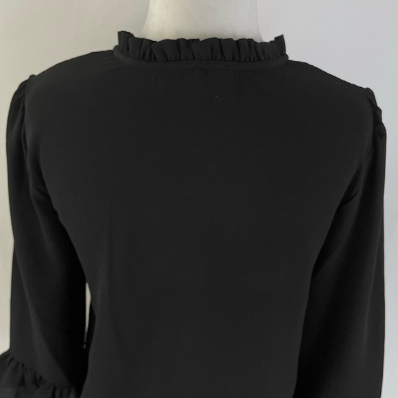 New CeCe Ruffle Cuff 3/4 Sleeve V-Neck Crepe Blouse Rich Black Size XS - Picture 13 of 16